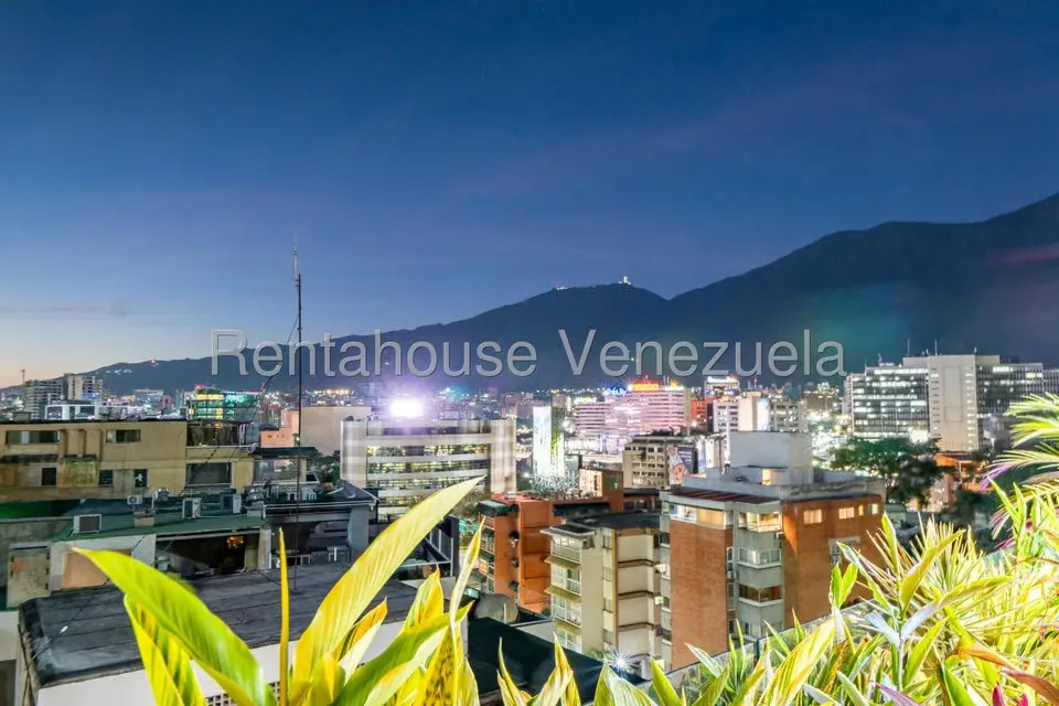 Apartamento (1 Nivel) en Venta en Lomas de Las Mercedes, Distrito Metropolitano - 6