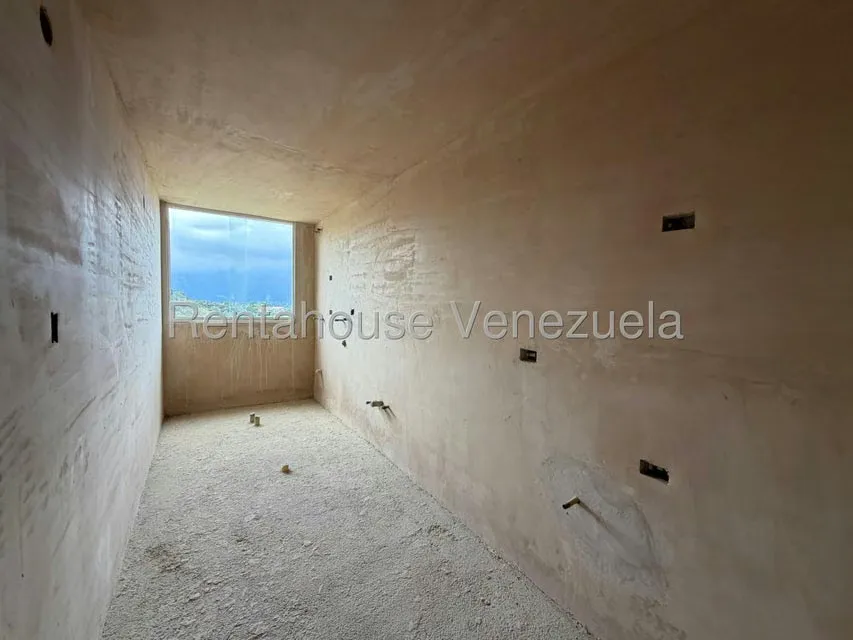Apartamento (1 Nivel) en Venta en Los Naranjos del Cafetal, Distrito Metropolitano - 4