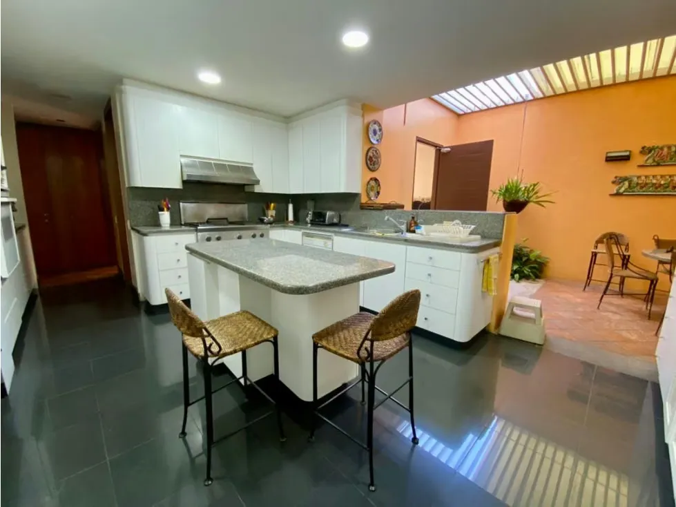 Se vende Casa 630m² 4h+2s/ 3b+s/ 3e La Floresta - 13