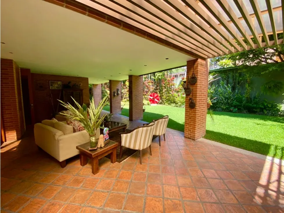 Se vende Casa 630m² 4h+2s/ 3b+s/ 3e La Floresta - 4