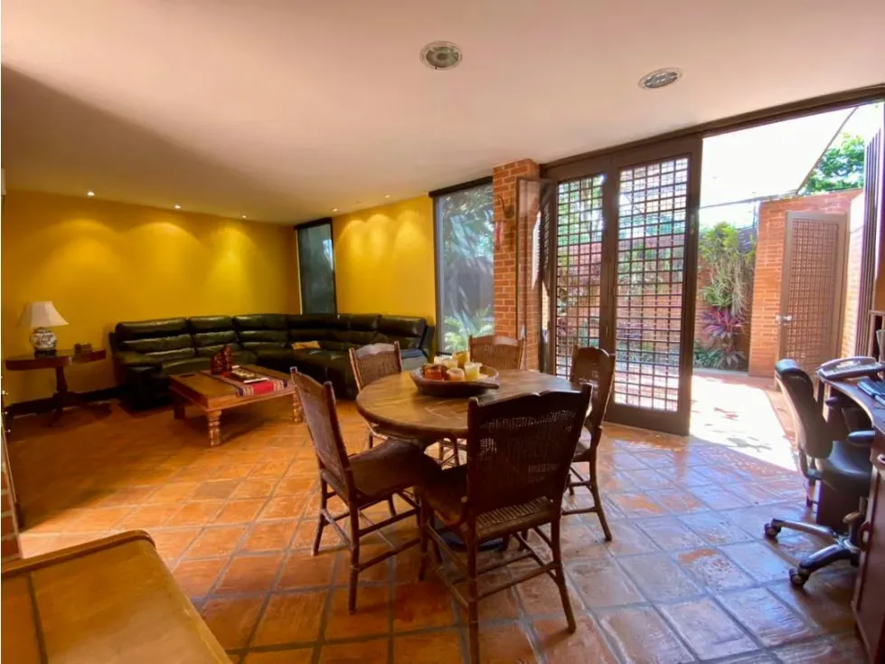 Se vende Casa 630m² 4h+2s/ 3b+s/ 3e La Floresta - 9