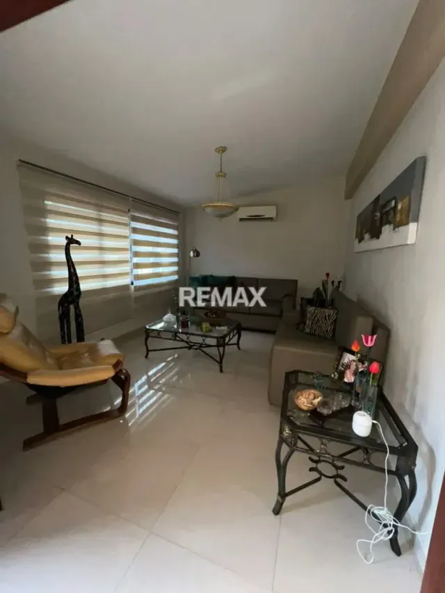 SE ALQUILA CASA EN PREBO EN LAS 4 AVENIDAS - 4