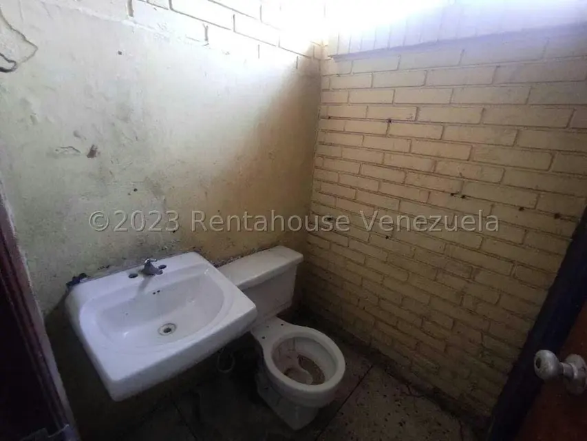 Local Comercial en Alquiler en Centro, Lara - 13