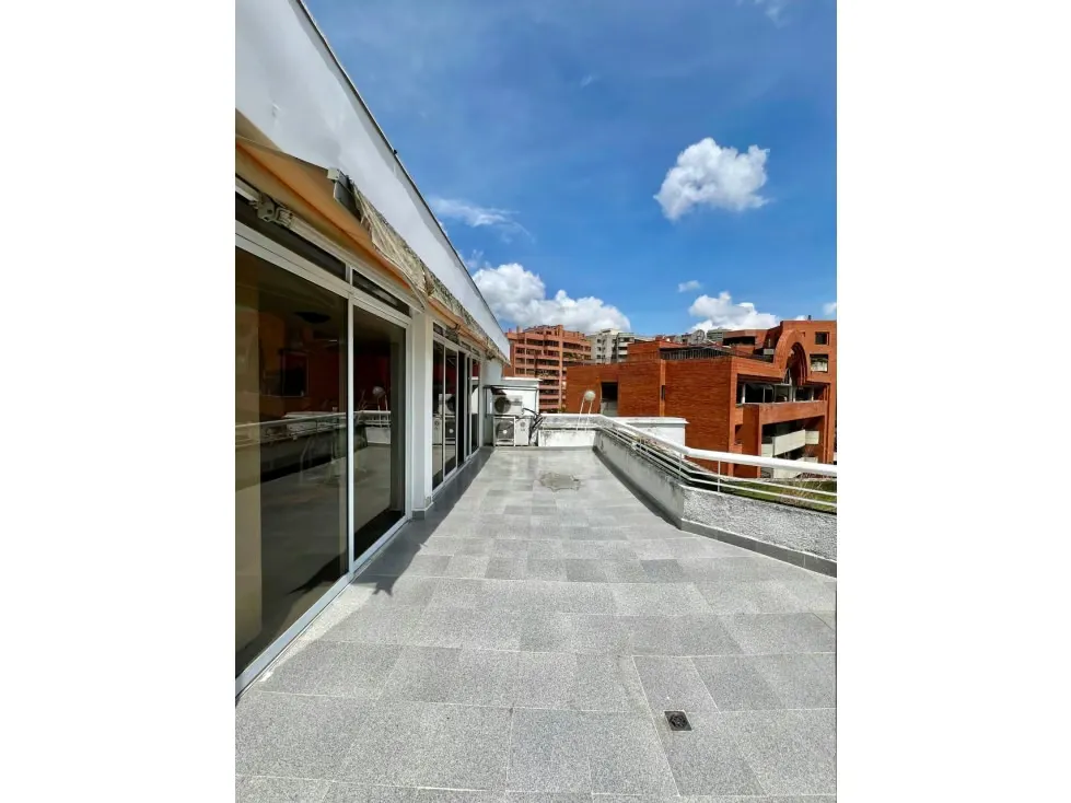 Apartamento PH en Venta en Colinas de Valle Arriba 3H+S/ 5B/ 5P/ 3M - 42