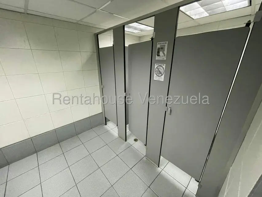 Oficina en Alquiler en Parroquia Catedral, Distrito Metropolitano - 20