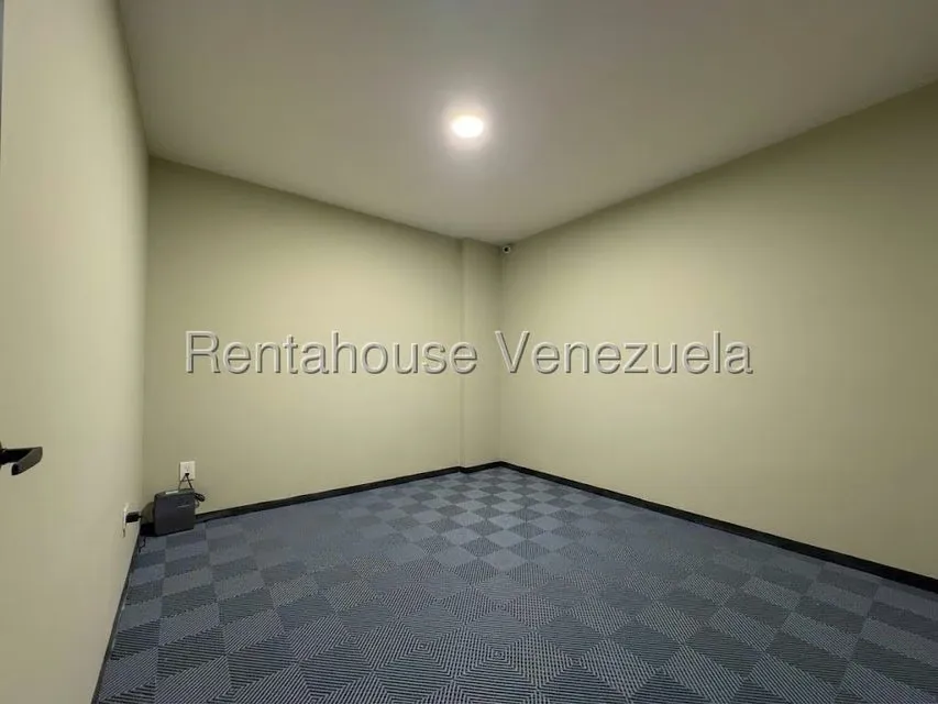 Casa (1 Nivel) en Venta en La California Norte, Distrito Metropolitano - 13