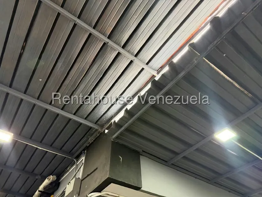 Casa (1 Nivel) en Venta en La California Norte, Distrito Metropolitano - 22