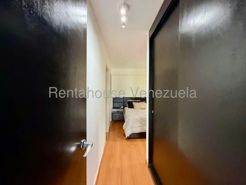 Apartamento (1 Nivel) en Venta en Solar del Hatillo, Distrito Metropolitano - 14