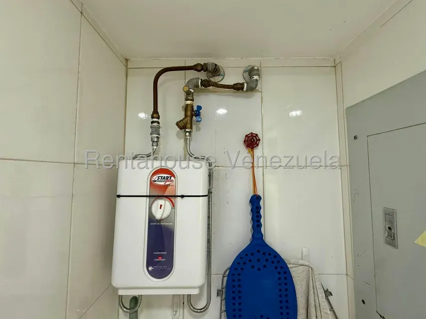 Apartamento (1 Nivel) en Venta en Solar del Hatillo, Distrito Metropolitano - 25
