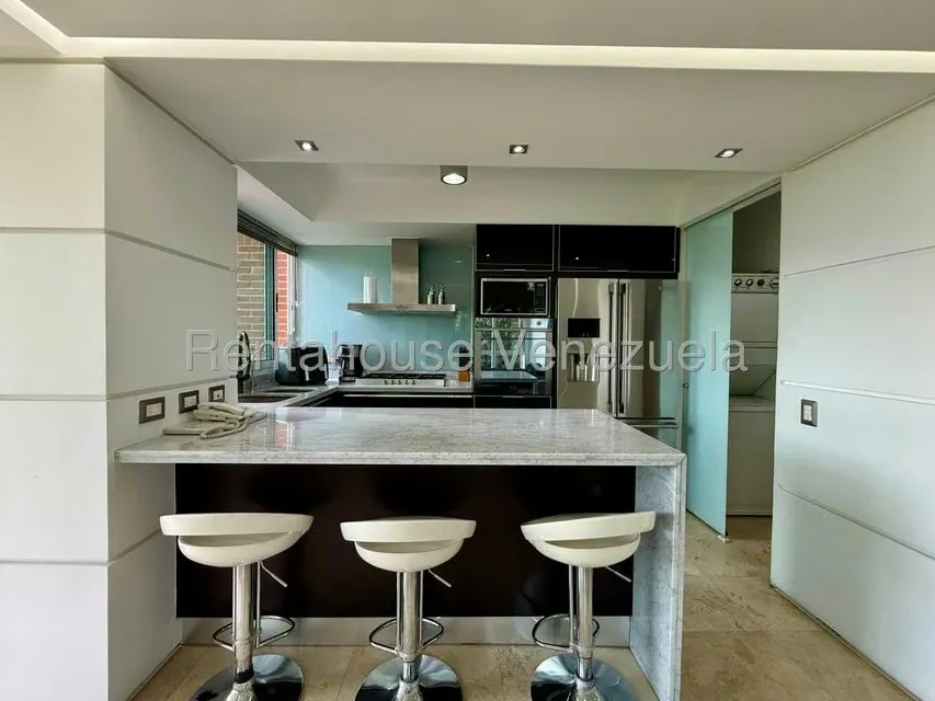 Apartamento (1 Nivel) en Venta en Solar del Hatillo, Distrito Metropolitano - 7