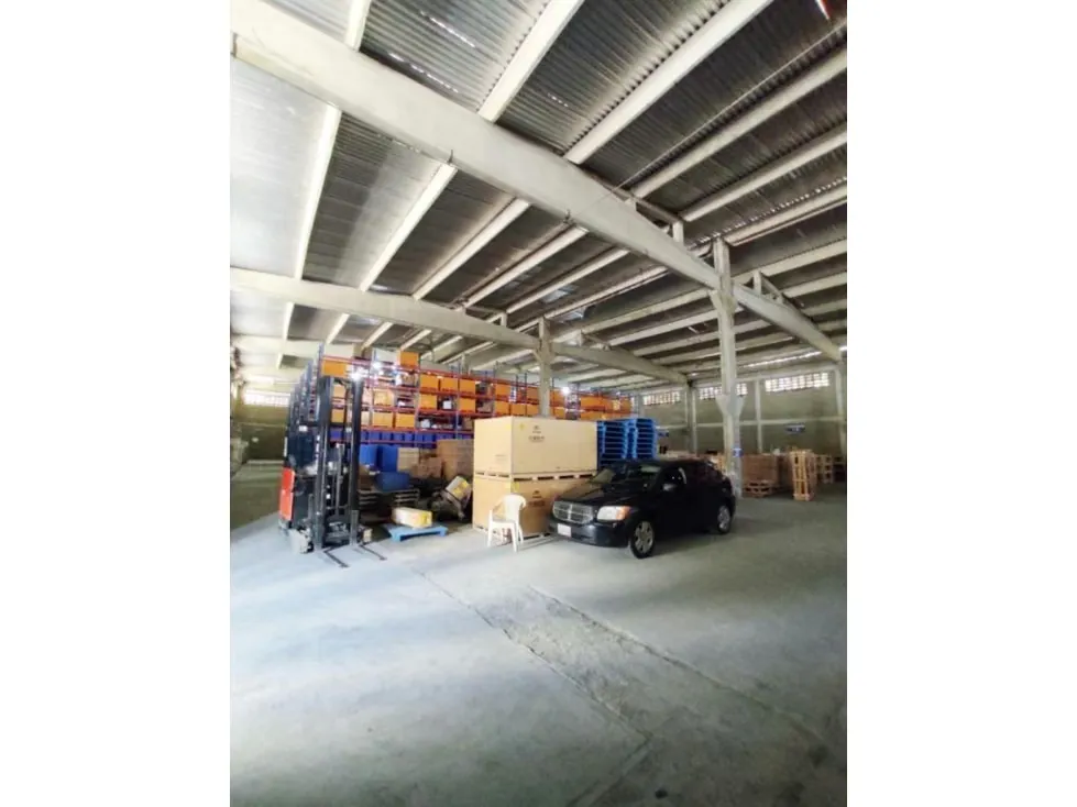 Vendo complejo industrial c/6 galpones 15.600m2 Guatire 8517 - 8
