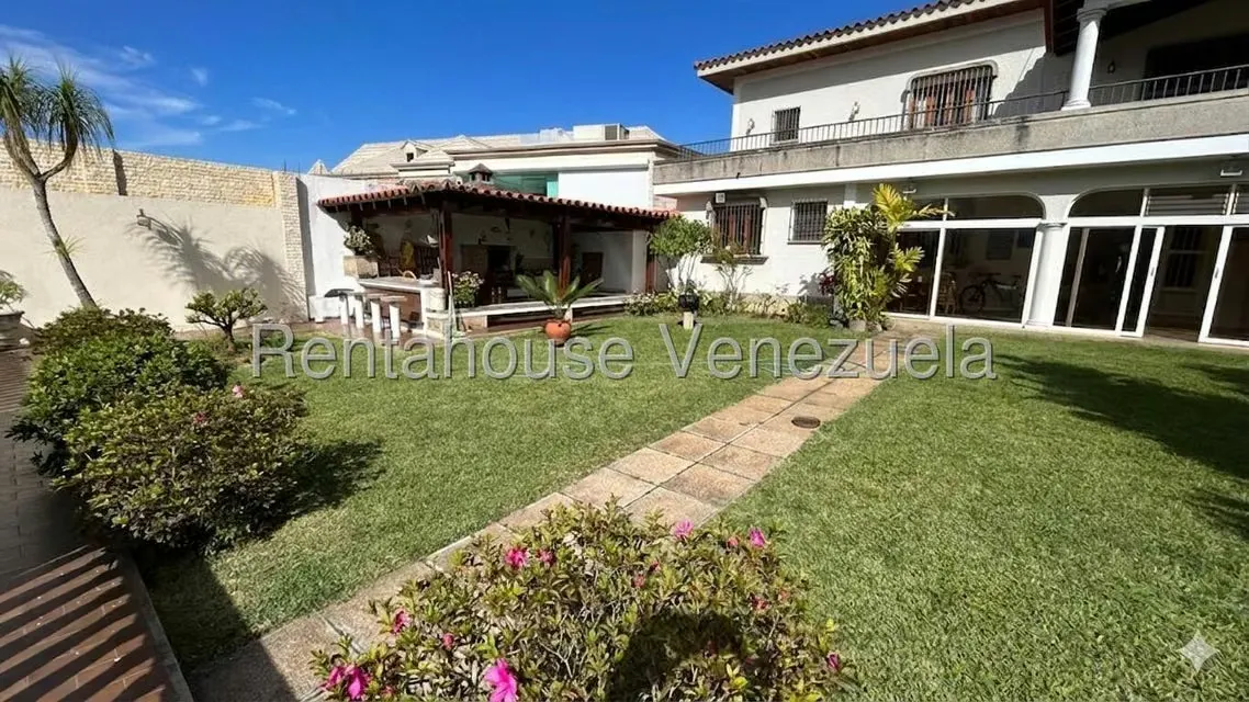 Casa (1 Nivel) en Venta en Los Naranjos del Cafetal, Distrito Metropolitano - 26