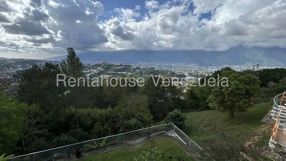 Casa (1 Nivel) en Venta en Los Naranjos del Cafetal, Distrito Metropolitano - 34