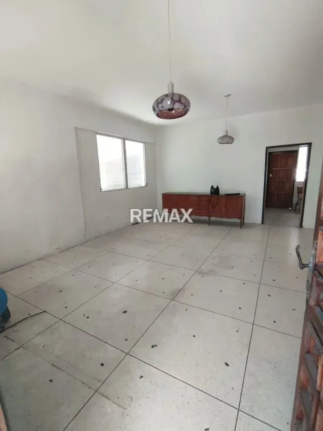 En venta casa quinta. En casco central. Morro I. Lechería - 2