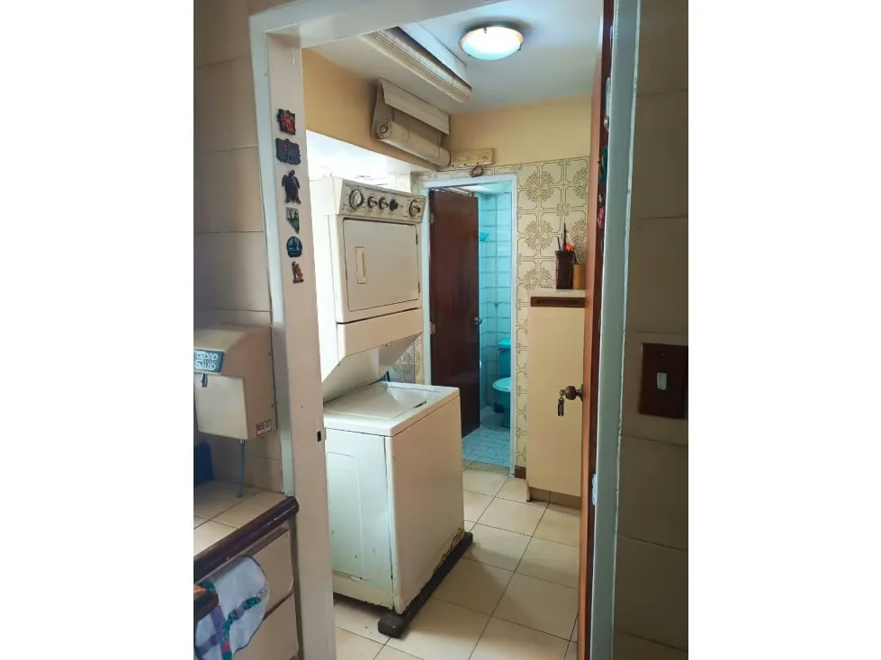 Vendo penthouse 225m2 4h/3b/2p Los Chaguaramos 8901 - 17