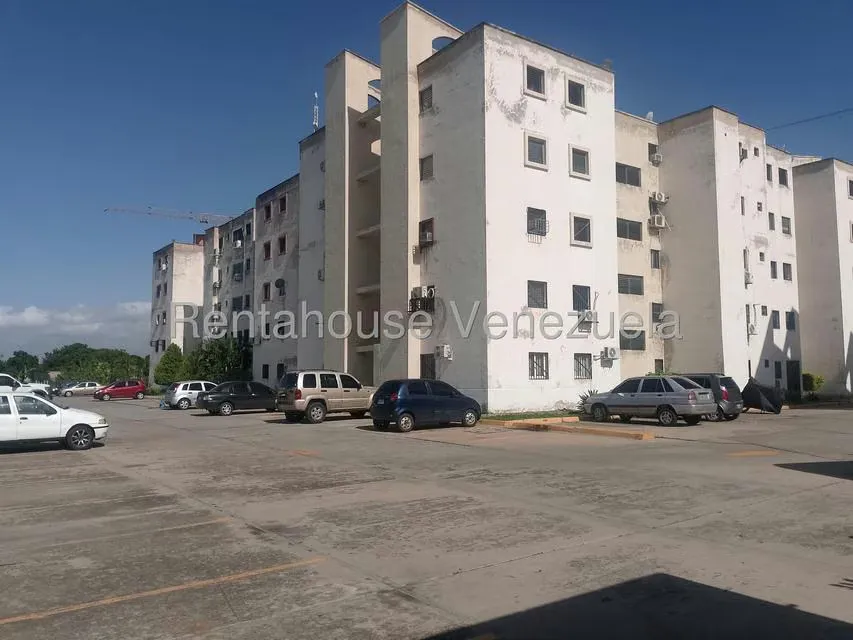 Apartamento (1 Nivel) en Venta en Paraparal, Carabobo - 2