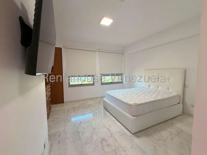 Apartamento (1 Nivel) en Venta en Alto Hatillo, Distrito Metropolitano - 31