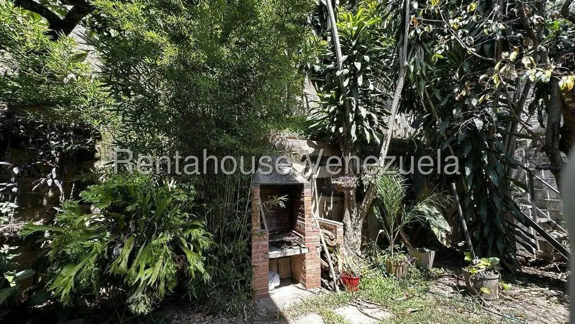 Casa (Multipes Niveles) en Venta en Prados del Este, Distrito Metropolitano - 29