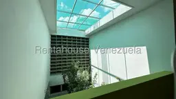 View 32
