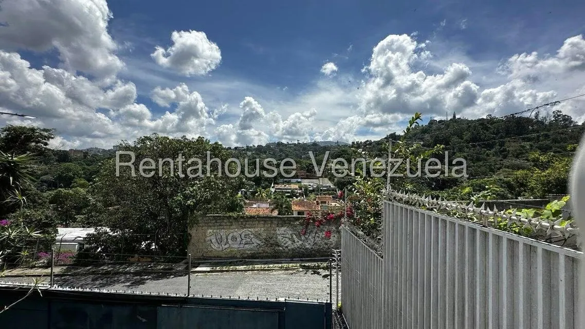 Casa (Multipes Niveles) en Venta en Prados del Este, Distrito Metropolitano - 52