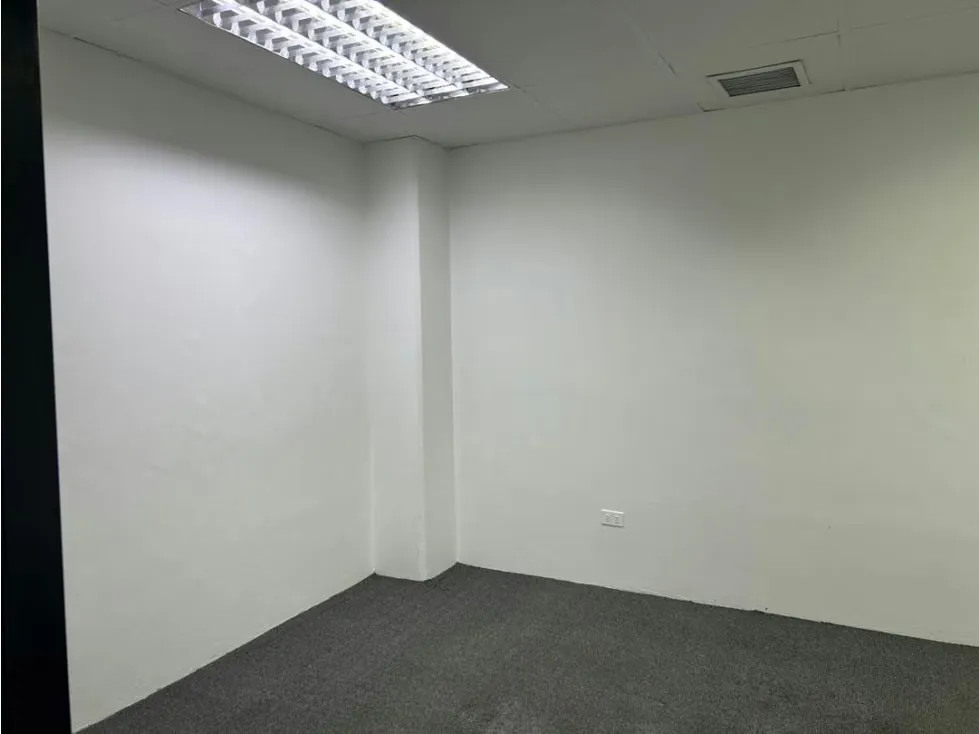 Alquilo oficina 51m2 Santa Rosa de Lima