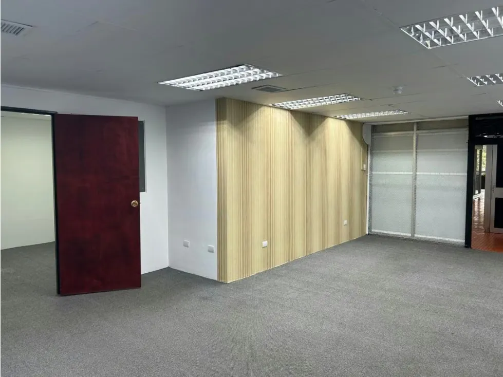 Alquilo oficina 51m2 Santa Rosa de Lima - 7