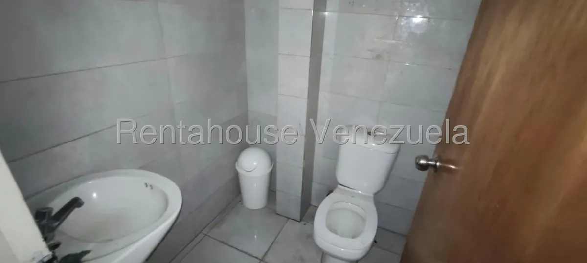 Local Comercial en Alquiler en Valle Hondo, Lara - 33