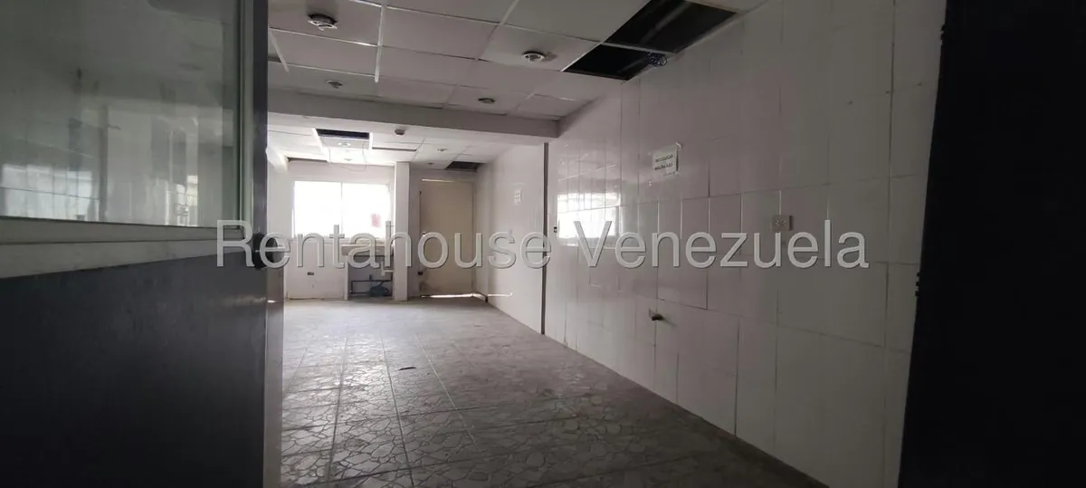Local Comercial en Alquiler en Valle Hondo, Lara - 36