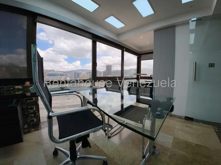 Oficina en Venta en Chuao, Distrito Metropolitano - 14