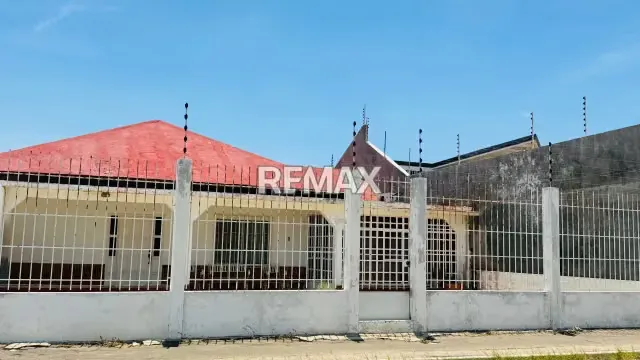 Venta de Vivienda en Maraven - 2