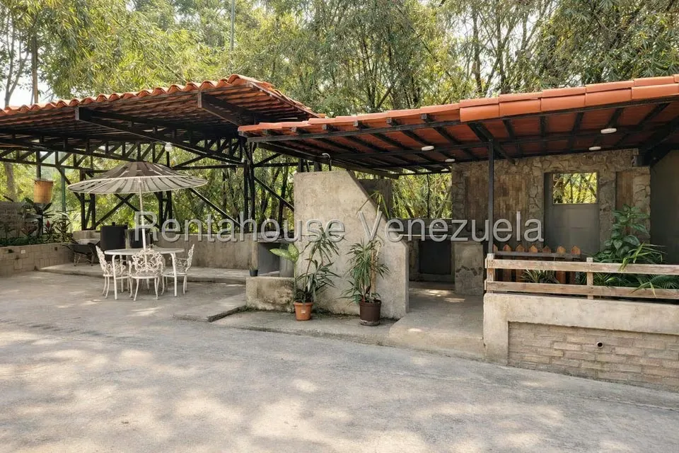 Apartamento (1 Nivel) en Alquiler en Oripoto, Distrito Metropolitano - 14