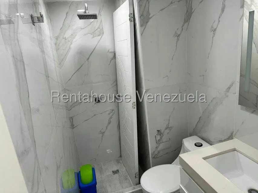 Apartamento (1 Nivel) en Venta en Santa Rosa de Lima, Distrito Metropolitano - 17