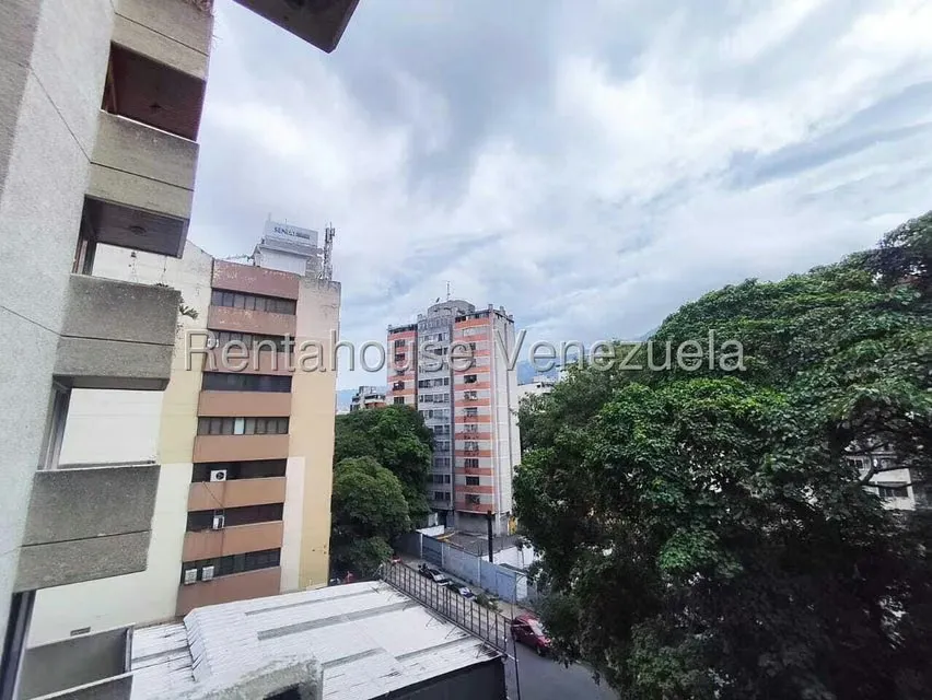 Apartamento (1 Nivel) en Venta en Los Caobos, Distrito Metropolitano - 13