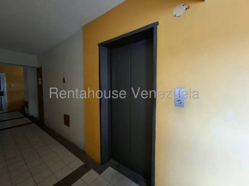 Apartamento (1 Nivel) en Venta en La Barraca, Aragua - 28