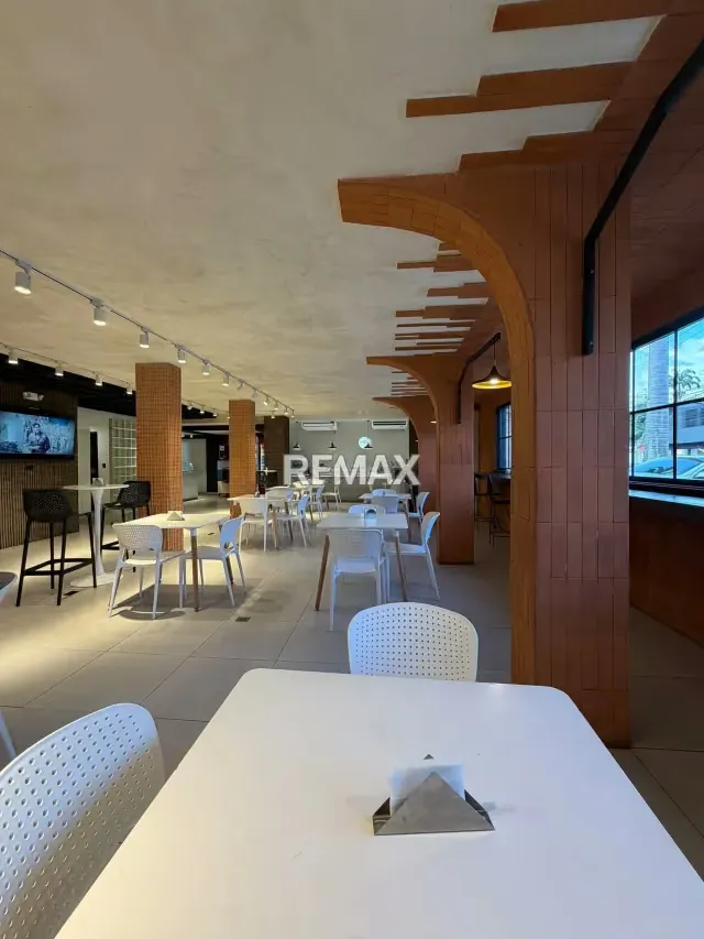 En venta PUNTO COMERCIAL EN EL VIÑEDO - frente a le ble - 3