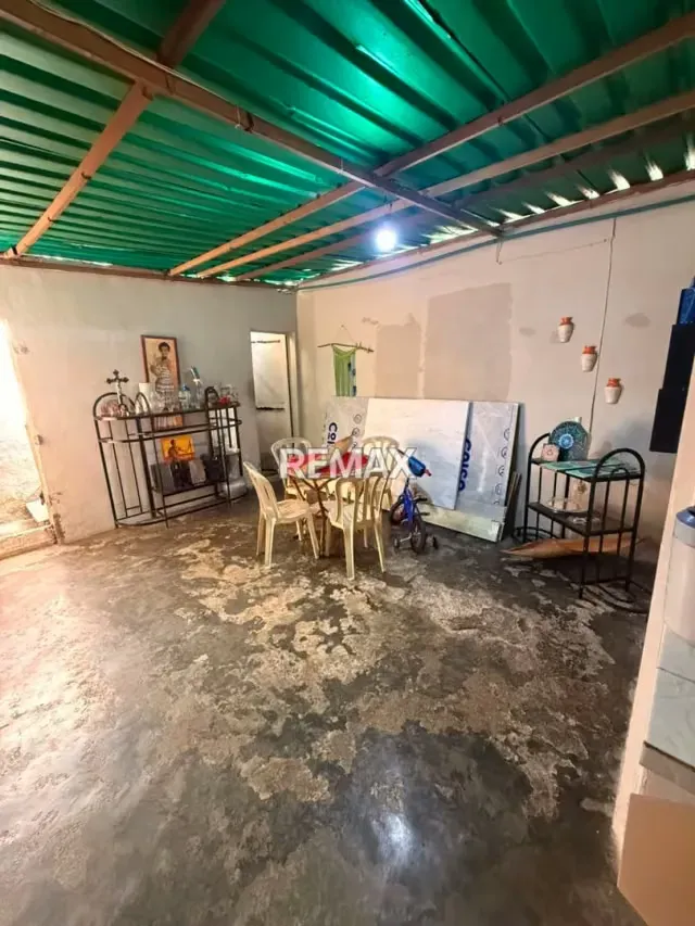 EN VENTA CASA UBICADA EN EL SECTOR 3 DE CANA DE AZUCAR - 3