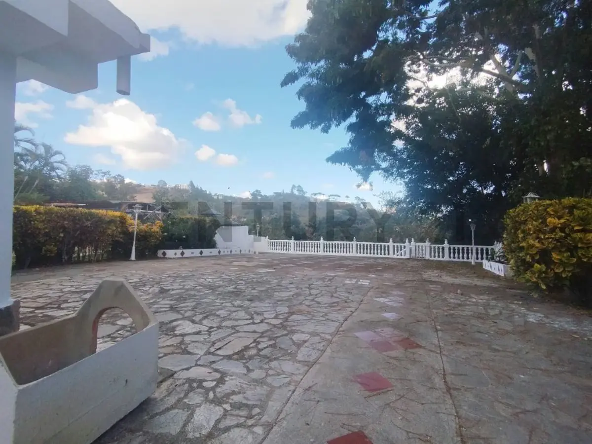 En venta Casa en La Unión, El Hatillo. - 16