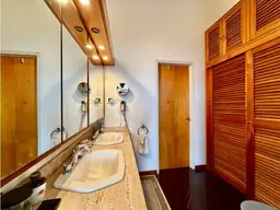 View 18