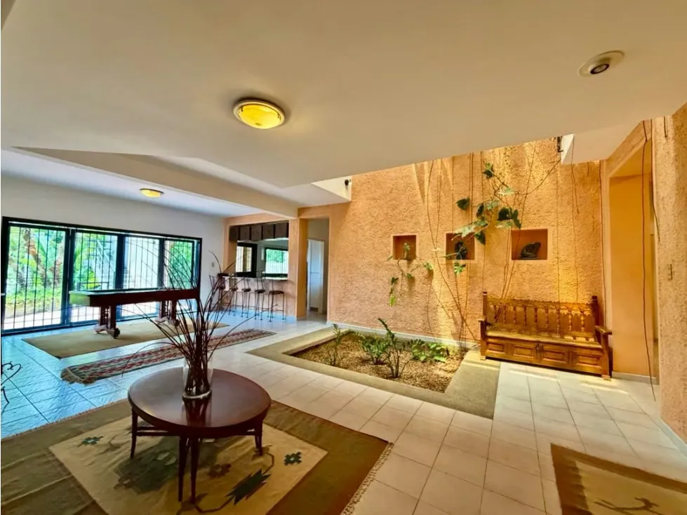 Se vende casa 1.113m2 6h+s+ch/7b/9p La Lagunita - 32