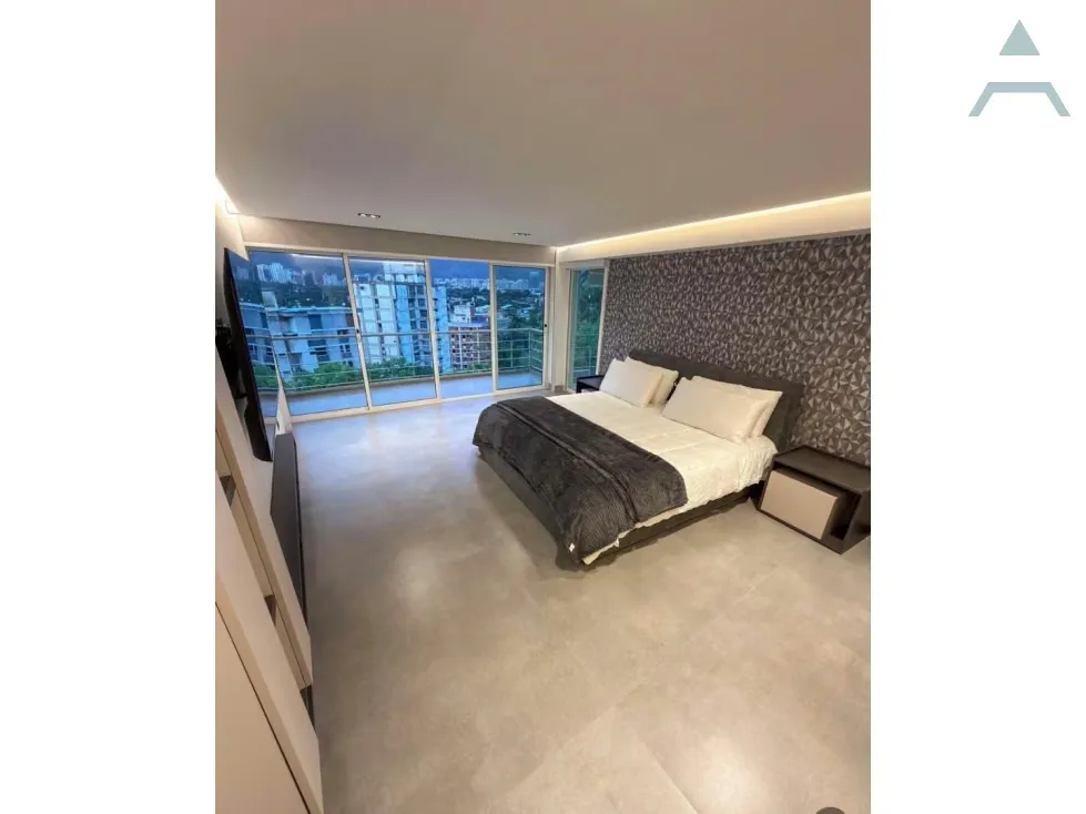 Se vende Apto Triplex 300m² 3h/3b/5p Lomas de Chuao - 13