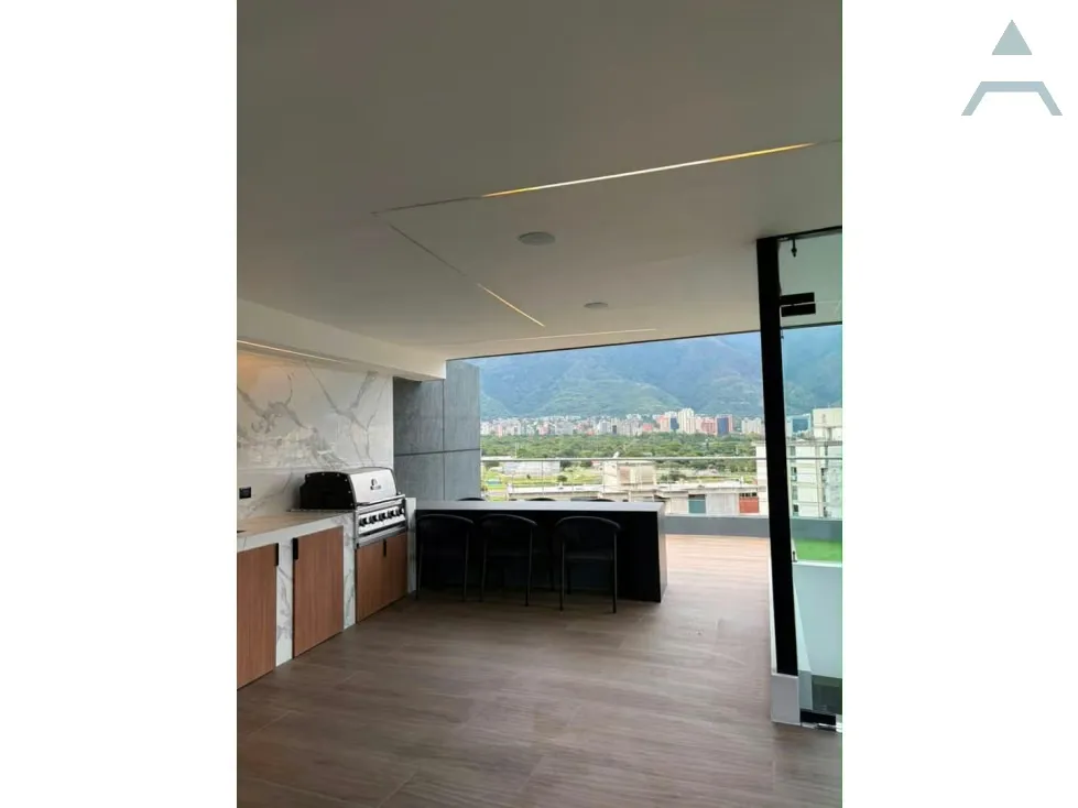 Se vende Apto Triplex 300m² 3h/3b/5p Lomas de Chuao - 24