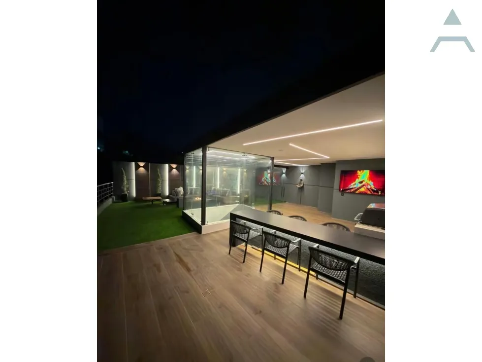 Se vende Apto Triplex 300m² 3h/3b/5p Lomas de Chuao - 7