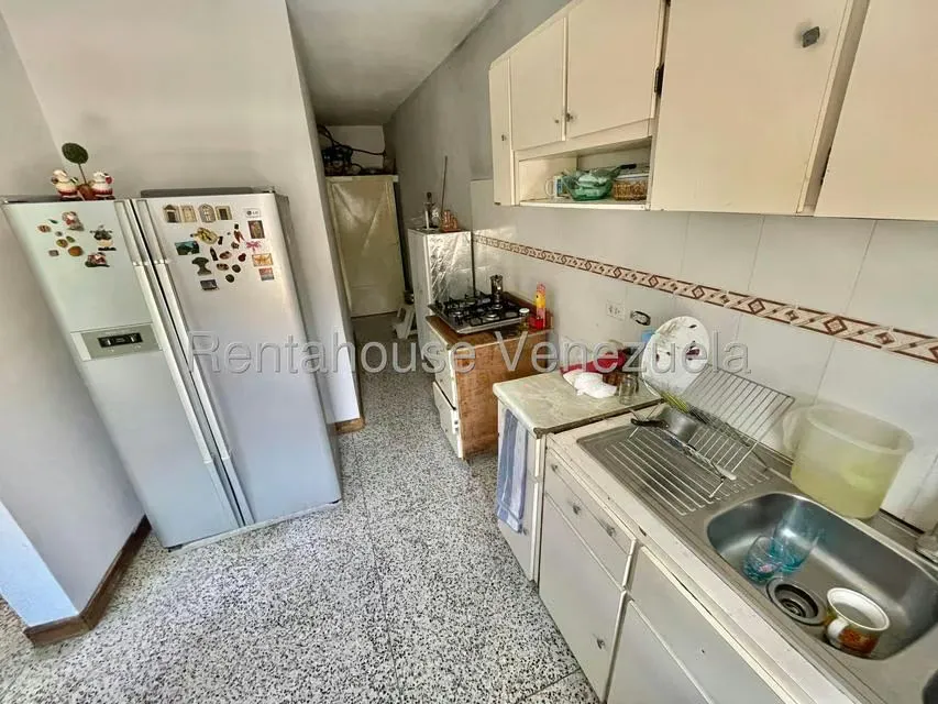 Casa (Multipes Niveles) en Venta en Los Chorros, Distrito Metropolitano - 13
