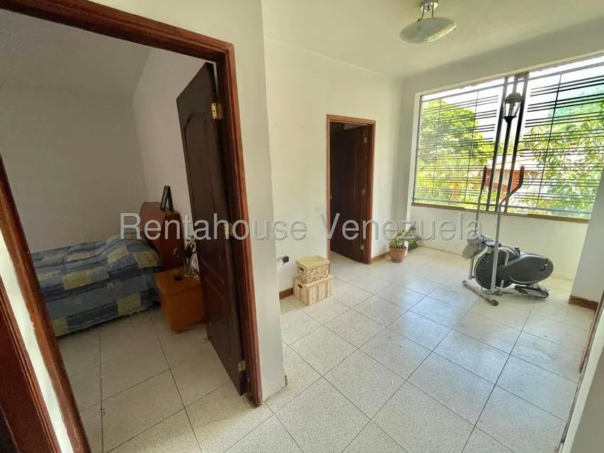 Casa (Multipes Niveles) en Venta en Los Chorros, Distrito Metropolitano - 15