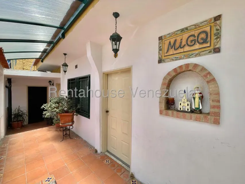 Casa (Multipes Niveles) en Venta en Los Chorros, Distrito Metropolitano - 3