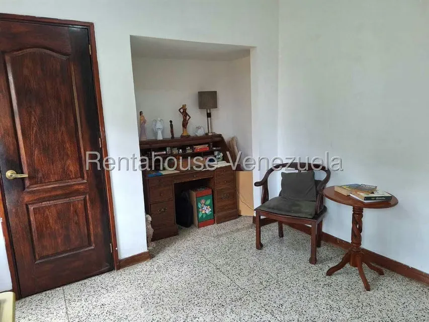 Casa (Multipes Niveles) en Venta en Los Chorros, Distrito Metropolitano - 9