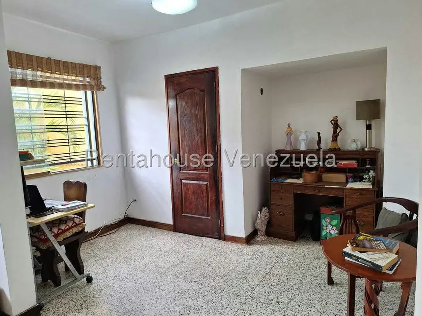 Casa (Multipes Niveles) en Venta en Los Chorros, Distrito Metropolitano - 10
