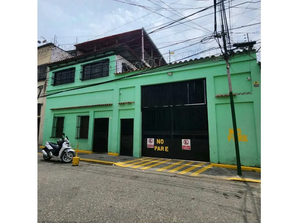 Alquilo local para depósito 250m2 Av. Baralt 6675 - 15