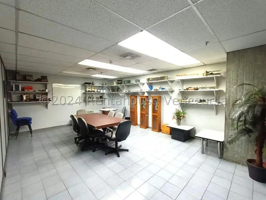 Oficina en Venta en La Urbina, Distrito Metropolitano - 4