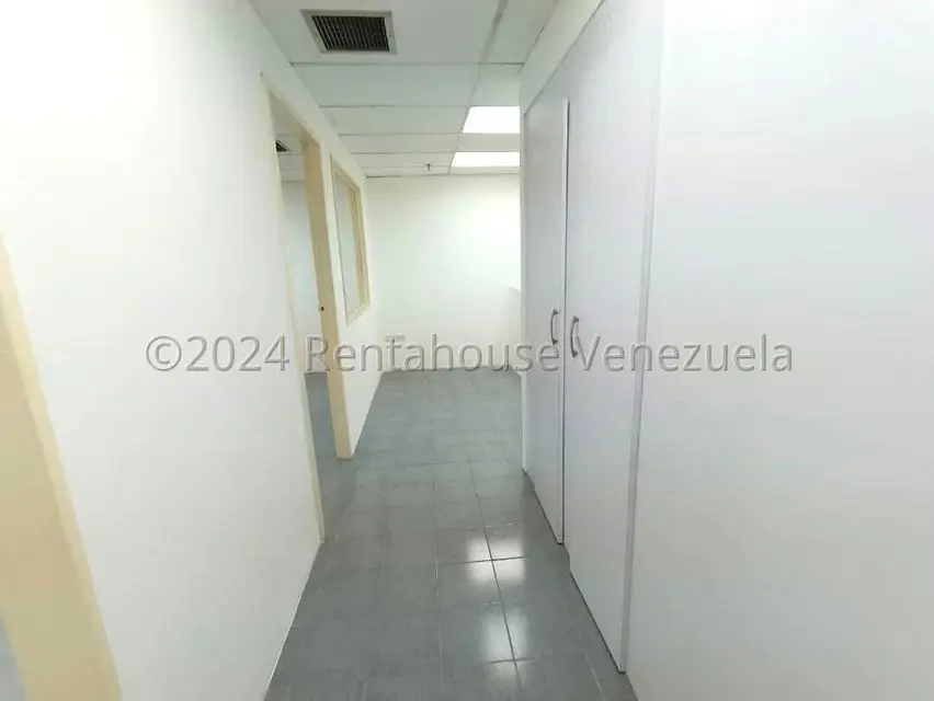 Oficina en Venta en La Urbina, Distrito Metropolitano - 8